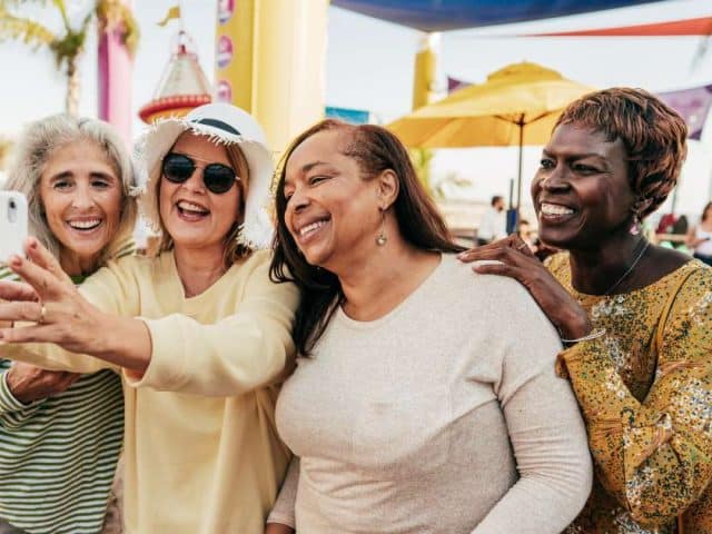 come vestirsi a 60 anni curvy