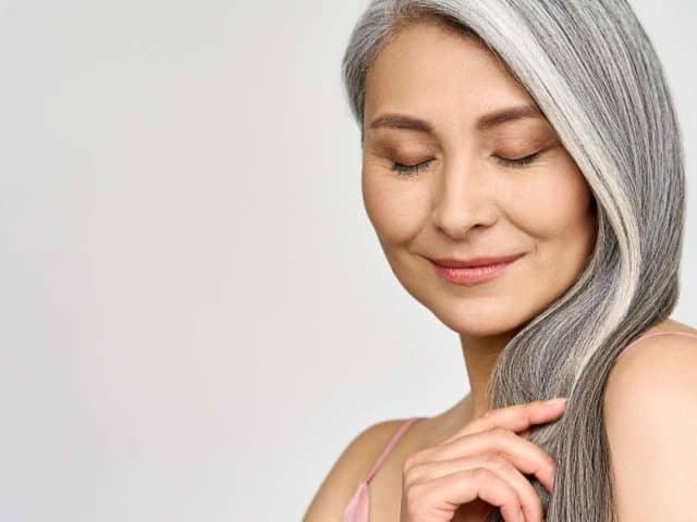Tagli di capelli corti pratici over 60